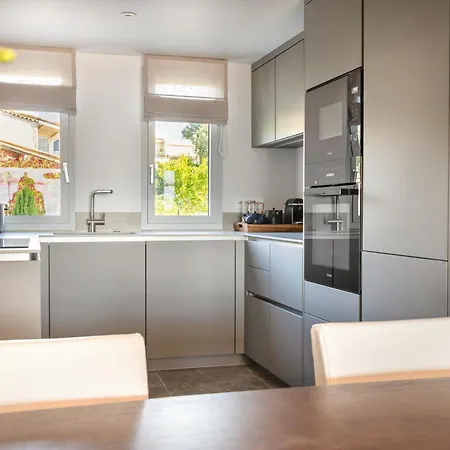 Domaine De Cocagne With Shared Pool Apartamento *
